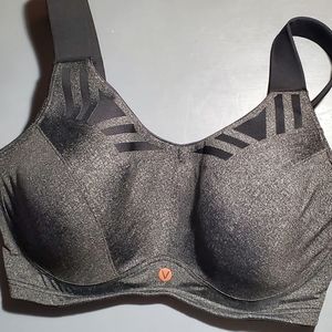 LIVI Active Underwire Sports Bra  - 38G